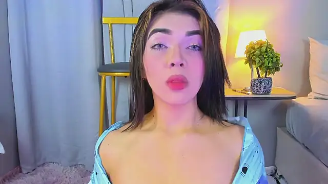 Snapshot of GABRIELAM_MS chatting on May 19, 2026, 2:18 am GABRIELAM MS online show from May 19, 2026, 2:18 am