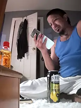 Burrrucecold00 online show from March 11, 2025, 10:18 am