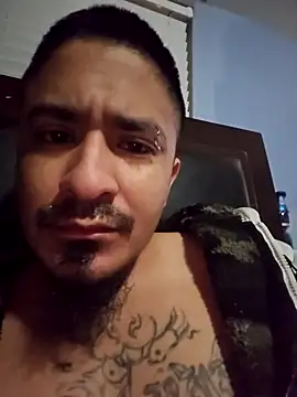 Burrrucecold00 online show from February 13, 2025, 10:23 am