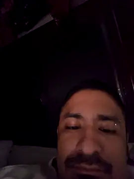 Burrrucecold00 online show from February 21, 2025, 5:24 am