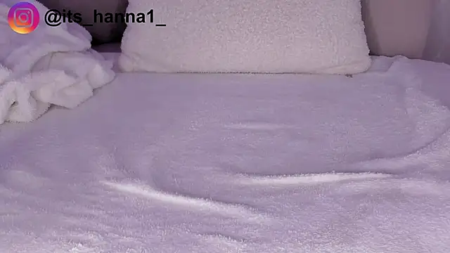 Snapshot of cutte_hanna18 chatting on June 2, 2026, 9:48 pm cutte hanna18 online show from June 2, 2026, 9:48 pm