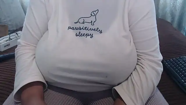 BUBBLYBUNNYxx online show from June 22, 2026, 6:32 am