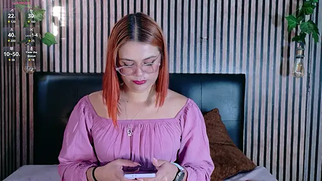 Sophie new25 online show from February 11, 2026, 12:38 pm