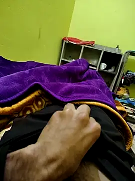 08uhj online show from February 4, 2026, 6:03 pm