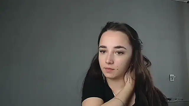 Eva Gloryy online show from March 17, 2026, 12:52 pm