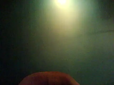 Snapshot of bobbuilder77pl chatting on December 15, 2025, 10:37 pm bobbuilder77pl online show from December 15, 2025, 10:37 pm