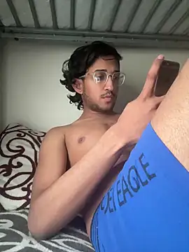 Abdullah07Maxxi online show from January 23, 2025, 1:13 pm