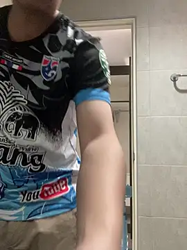 Snapshot of chanentino2 chatting on March 17, 2025, 3:03 am chanentino2 online show from March 17, 2025, 3:03 am