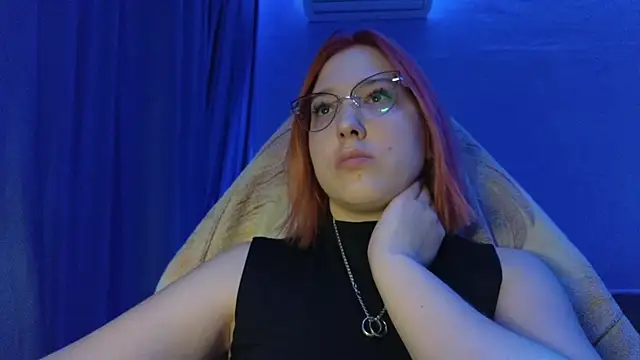 HotBrandyX online show from February 5, 2026, 12:12 pm