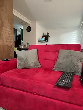 dereckgreen online show from December 18, 2025, 1:04 pm