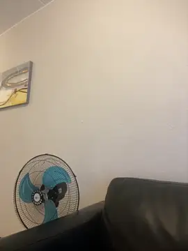 Snapshot of Go_Meg chatting on November 4, 2025, 3:32 am Go Meg online show from November 4, 2025, 3:32 am