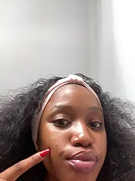 Snapshot of Go_Meg chatting on February 7, 2025, 6:03 am Go Meg online show from February 7, 2025, 6:03 am