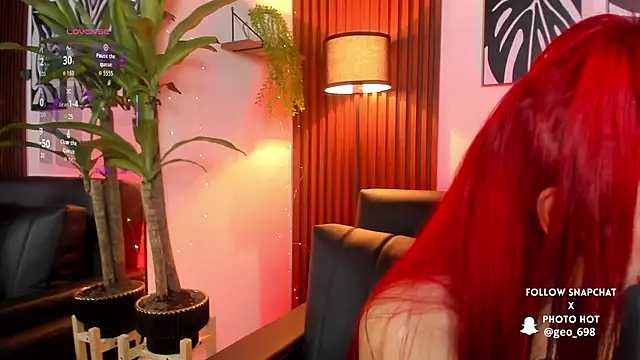 Snapshot of Georgina_caruso chatting on November 25, 2025, 4:35 am Georgina caruso online show from November 25, 2025, 4:35 am