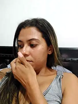 Snapshot of CallMeHeaven chatting on November 26, 2025, 11:38 pm CallMeHeaven online show from November 26, 2025, 11:38 pm