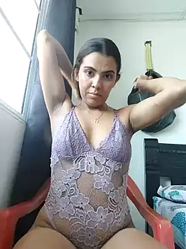 Snapshot of CallMeHeaven chatting on December 1, 2025, 6:53 pm CallMeHeaven online show from December 1, 2025, 6:53 pm