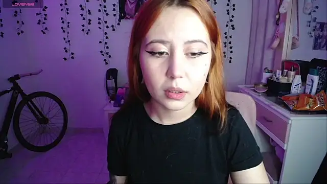 Snapshot of _codeline chatting on September 16, 2025, 3:07 am codeline online show from September 16, 2025, 3:07 am