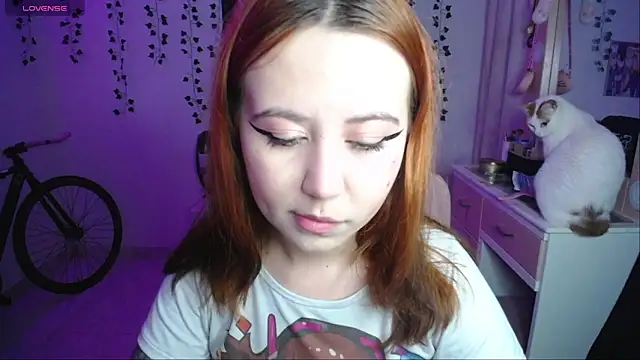 Snapshot of _codeline chatting on September 24, 2025, 3:46 am codeline online show from September 24, 2025, 3:46 am