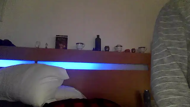 Snapshot of yourcourage1 chatting on October 14, 2025, 2:34 am yourcourage1 online show from October 14, 2025, 2:34 am