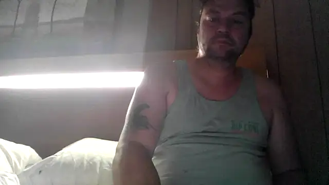 Snapshot of yourcourage1 chatting on October 2, 2025, 3:54 am yourcourage1 online show from October 2, 2025, 3:54 am