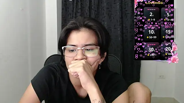 Dha lia0 online show from March 15, 2026, 3:35 am