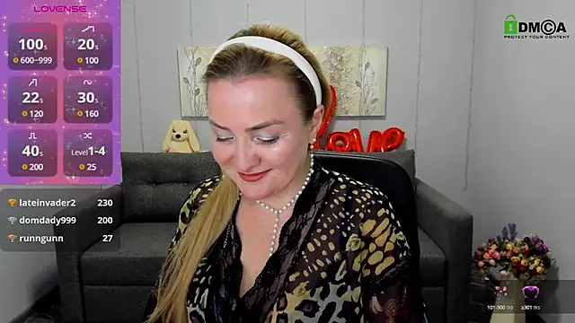 Snapshot of Grace_Lane chatting on February 23, 2025, 4:24 pm Grace Lane online show from February 23, 2025, 4:24 pm