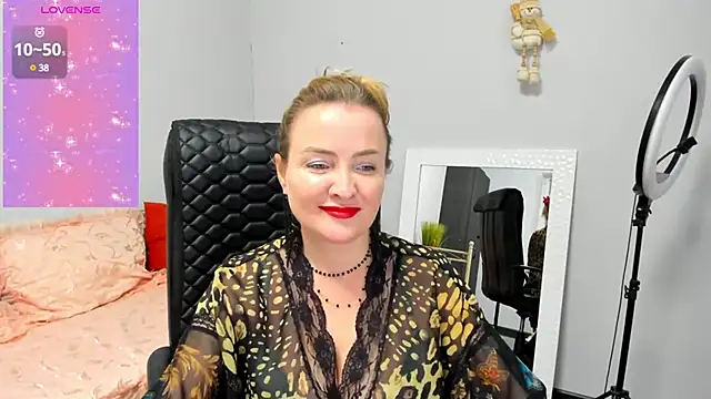 Snapshot of Grace_Lane chatting on March 19, 2025, 4:45 pm Grace Lane online show from March 19, 2025, 4:45 pm