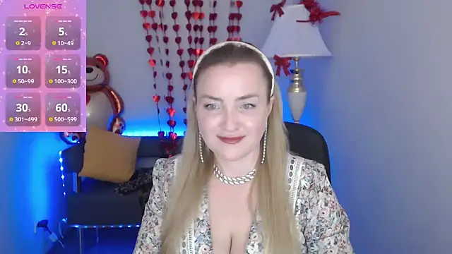 Snapshot of Grace_Lane chatting on February 25, 2025, 2:04 pm Grace Lane online show from February 25, 2025, 2:04 pm