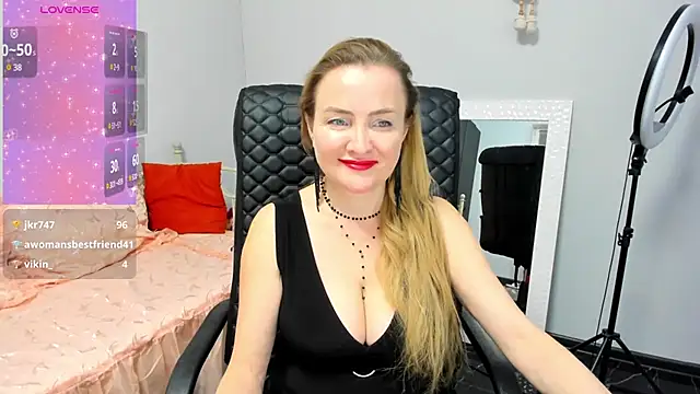 Snapshot of Grace_Lane chatting on March 20, 2025, 1:37 pm Grace Lane online show from March 20, 2025, 1:37 pm