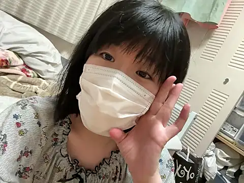 Snapshot of riri_riri_jp chatting on July 3, 2026, 3:51 pm riri riri jp online show from July 3, 2026, 3:51 pm