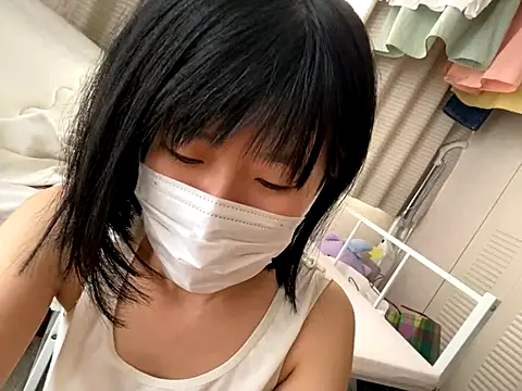 Snapshot of riri_riri_jp chatting on October 13, 2025, 5:20 am riri riri jp online show from October 13, 2025, 5:20 am