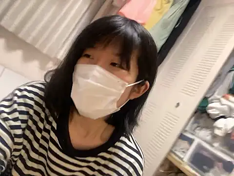 Snapshot of riri_riri_jp chatting on November 7, 2025, 3:38 pm riri riri jp online show from November 7, 2025, 3:38 pm