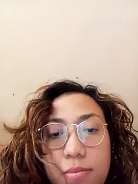 criscrispdv online show from February 24, 2026, 10:10 pm