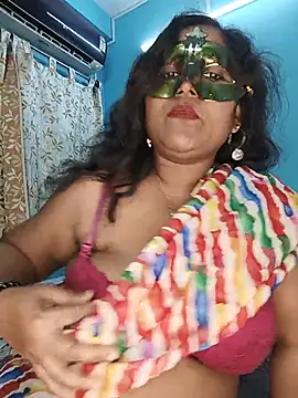 Snapshot of hevensex143 chatting on June 28, 2026, 8:04 pm hevensex143 online show from June 28, 2026, 8:04 pm