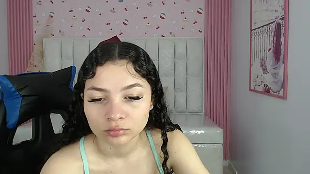 Snapshot of shalon_diaz_s chatting on October 11, 2025, 1:23 pm shalon diaz s online show from October 11, 2025, 1:23 pm