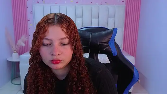 Snapshot of shalon_diaz_s chatting on June 3, 2026, 1:12 pm shalon diaz s online show from June 3, 2026, 1:12 pm