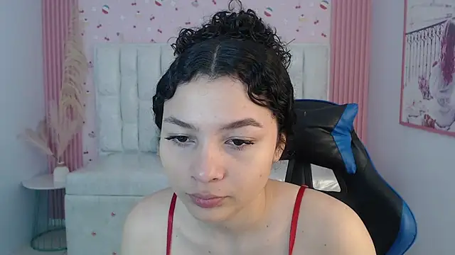 Snapshot of shalon_diaz_s chatting on October 19, 2025, 1:03 pm shalon diaz s online show from October 19, 2025, 1:03 pm