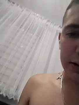 Pesos17 online show from September 29, 2025, 6:35 pm