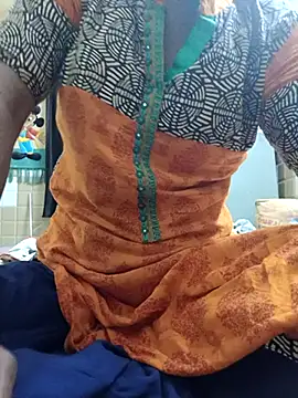 Snapshot of chocobbsimarn chatting on March 17, 2025, 8:30 pm chocobbsimarn online show from March 17, 2025, 8:30 pm