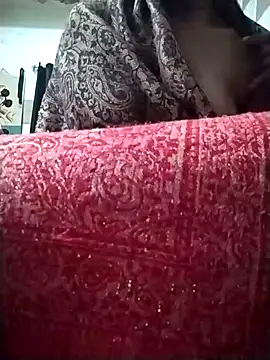 Snapshot of chocobbsimarn chatting on January 20, 2025, 7:57 pm chocobbsimarn online show from January 20, 2025, 7:57 pm