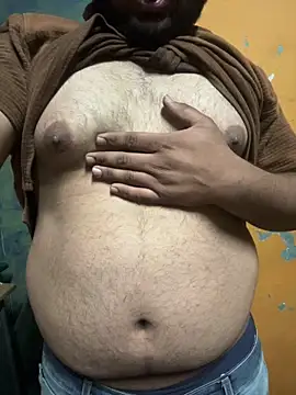 hireom55 online show from February 9, 2026, 12:58 pm