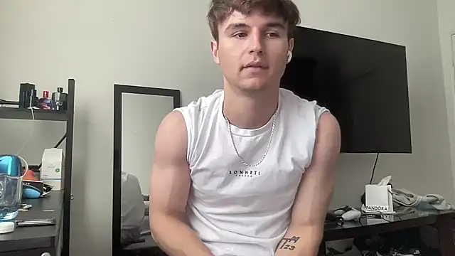 ryan 28747 online show from April 22, 2026, 9:32 pm