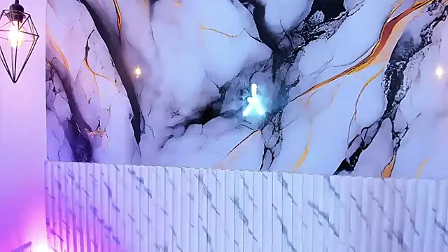 JackeOwens online show from November 20, 2025, 2:34 am