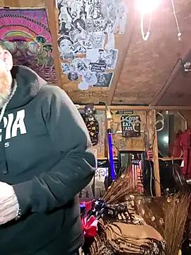 johnnybigcock83 online show from March 5, 2025, 2:23 pm