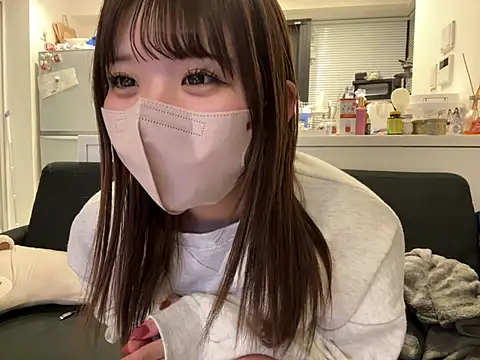 Snapshot of shina_mo_n_ch chatting on February 27, 2025, 1:38 pm shina mo n ch online show from February 27, 2025, 1:38 pm