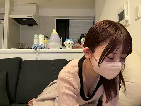 Snapshot of shina_mo_n_ch chatting on March 3, 2025, 1:45 pm shina mo n ch online show from March 3, 2025, 1:45 pm