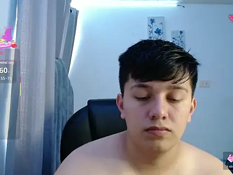 Snapshot of Alan_red chatting on February 11, 2026, 5:13 pm Alan red online show from February 11, 2026, 5:13 pm