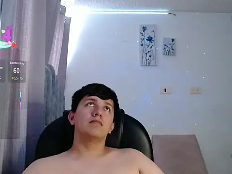 Snapshot of Alan_red chatting on March 13, 2026, 5:40 pm Alan red online show from March 13, 2026, 5:40 pm