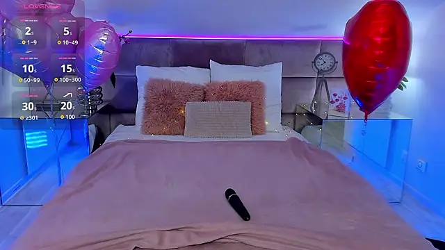 SusanBlair online show from February 18, 2026, 1:18 pm