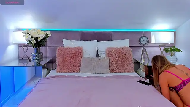 SusanBlair online show from January 12, 2026, 1:18 pm