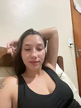 yza3 online show from February 14, 2025, 9:43 pm